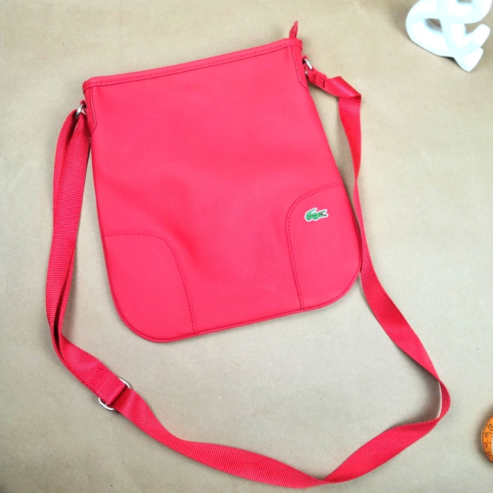 Lacoste Flat Cross-Over Bag